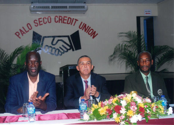 01-11-2018 11;49;40AM8_1000 | President Becomes Member of Palo Seco Credit Union